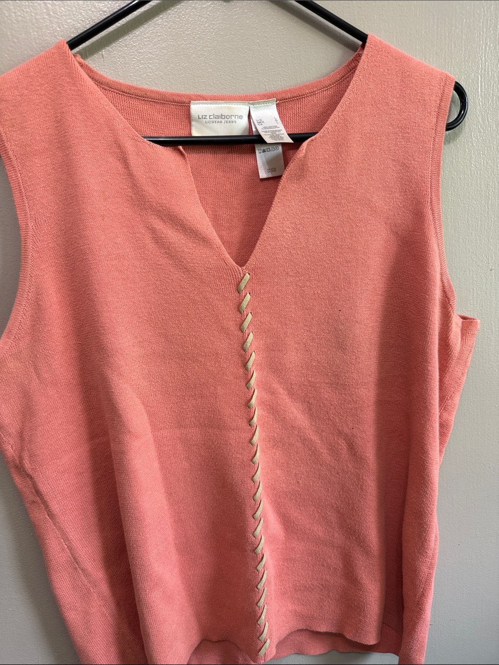 Liz Claiborne Coral-Peach V-Neck Sleeveless Knit Tank